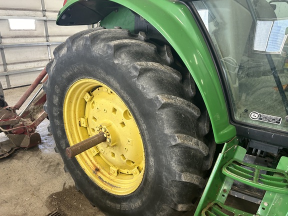 2012 John Deere 7230 Tractor