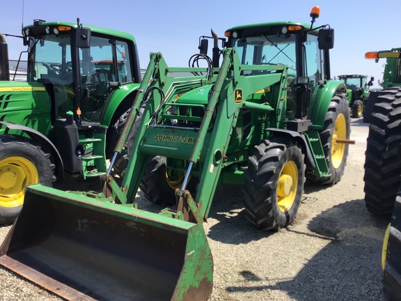 2012 John Deere 7230 Tractor