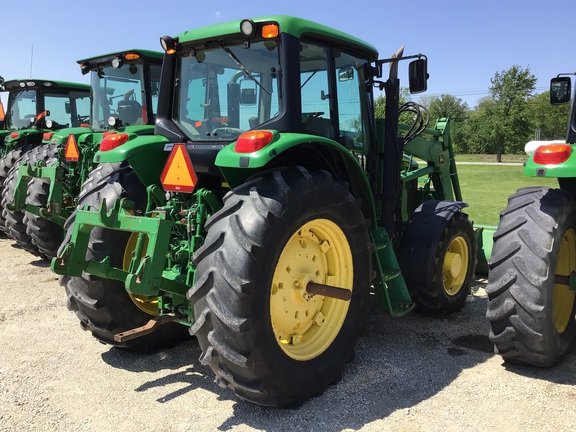 2012 John Deere 7230 Tractor