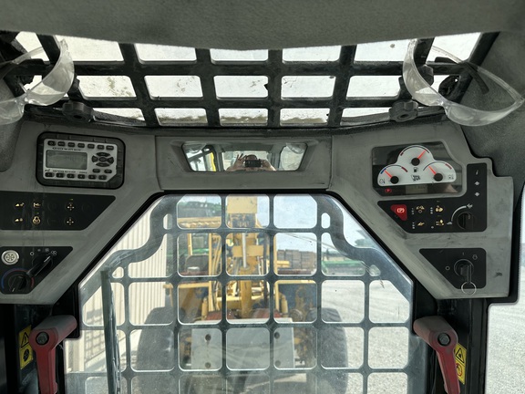 2019 JCB 215T Compact Track Loader