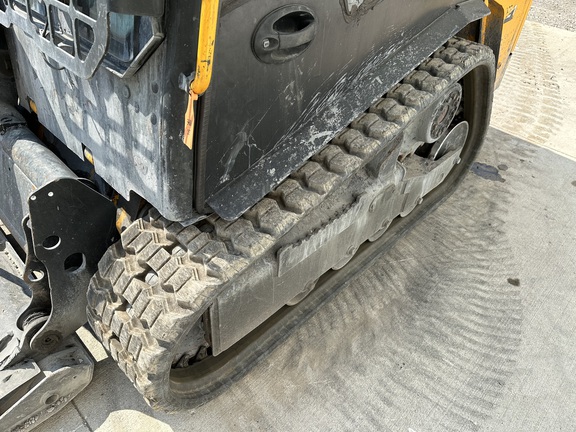 2019 JCB 215T Compact Track Loader