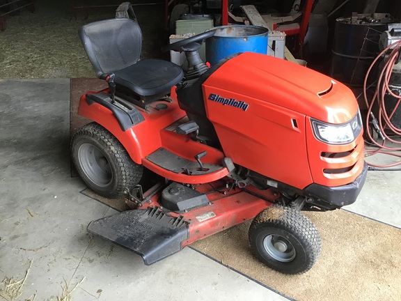 2015 Simplicity Broadmoor 23 Garden Tractor