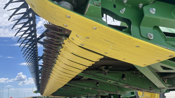 2021 John Deere RD45F Header Combine