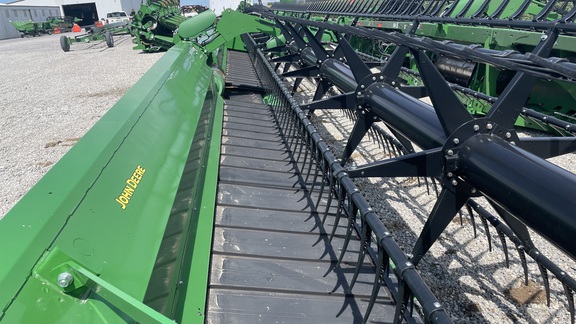 2021 John Deere RD45F Header Combine