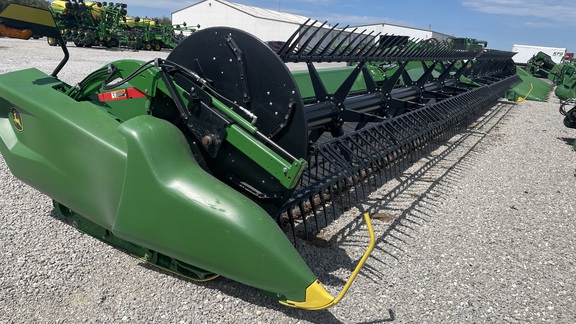 2021 John Deere RD45F Header Combine