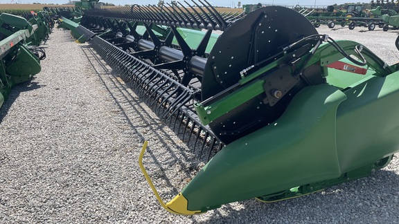 2021 John Deere RD45F Header Combine