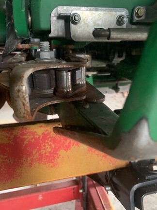 2013 John Deere 608C Header Corn Head