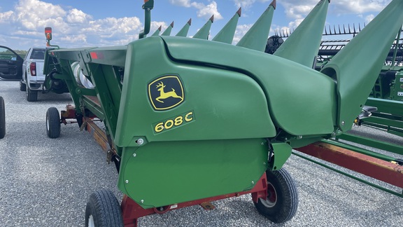 2013 John Deere 608C Header Corn Head