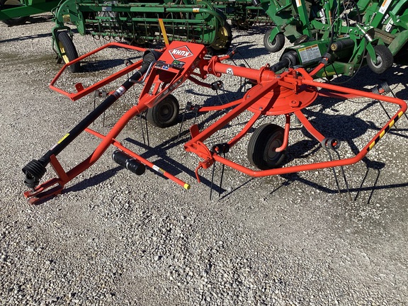 2023 Kuhn GF 222 Tedder