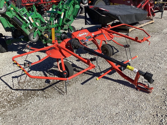 2023 Kuhn GF 222 Tedder