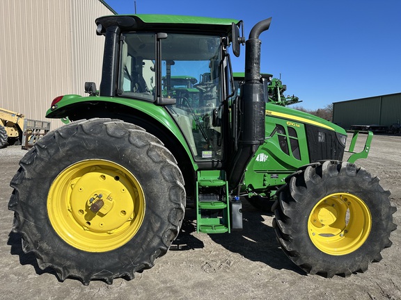 2022 John Deere 6110M Tractor