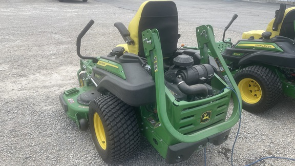 2023 John Deere Z930M Mower/Zero Turn