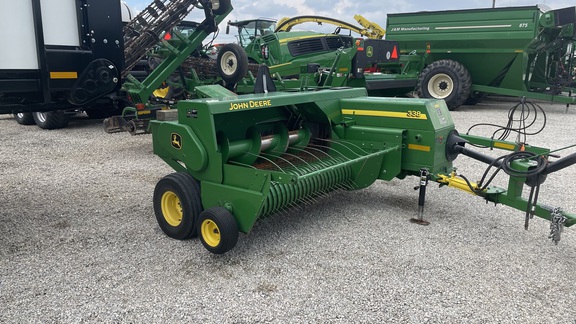 2017 John Deere 338 Baler/Square