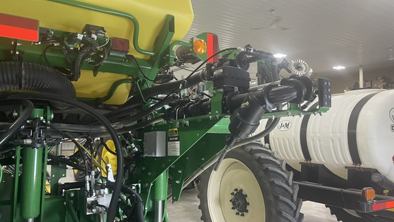 2020 John Deere 1775NT Planter