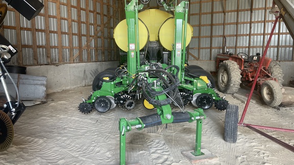 2020 John Deere 1775NT Planter