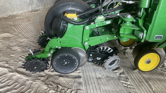 2020 John Deere 1775NT Planter