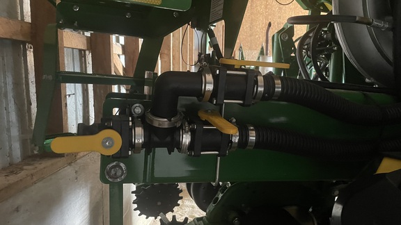 2020 John Deere 1775NT Planter