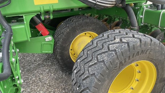 2021 John Deere DB60 Planter