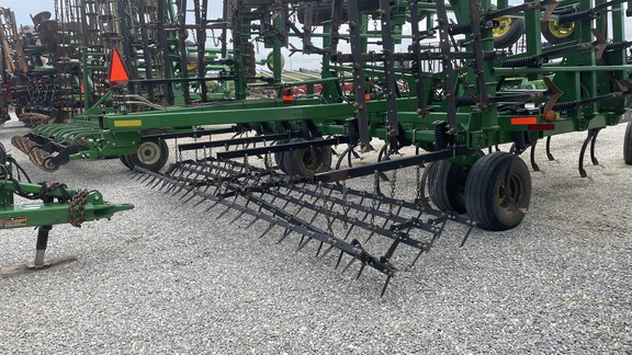 2008 John Deere 2210 Field Cultivator