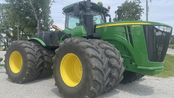 2020 John Deere 9520R Tractor 4WD