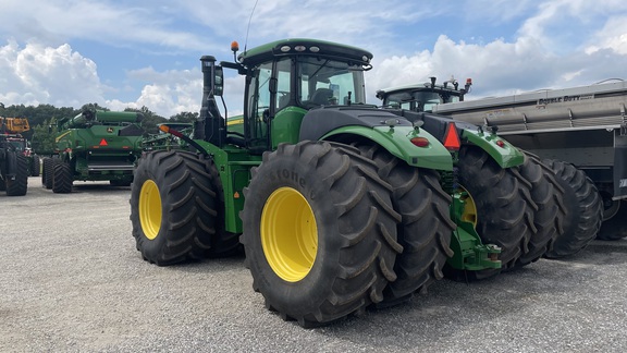 2020 John Deere 9520R Tractor 4WD