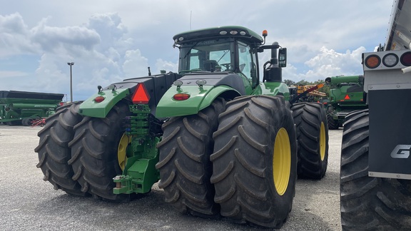 2020 John Deere 9520R Tractor 4WD