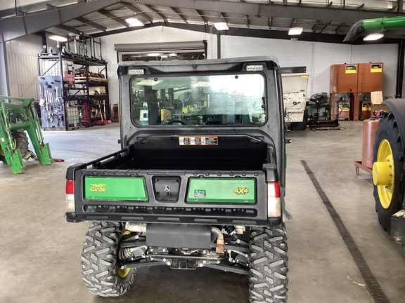 2019 John Deere XUV 835M ATV