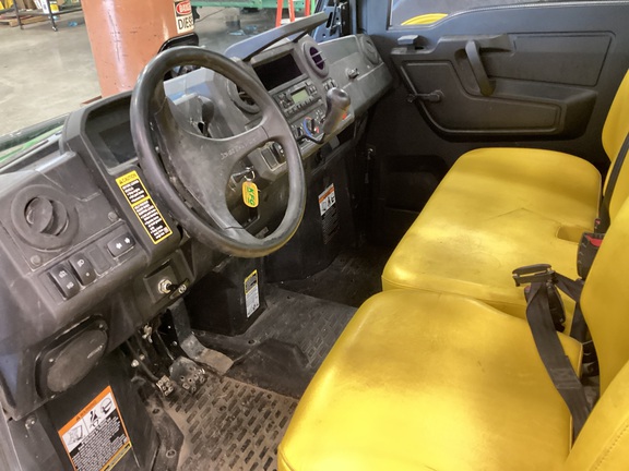 2019 John Deere XUV 835M ATV