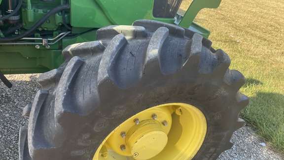 2014 John Deere 6140D Tractor