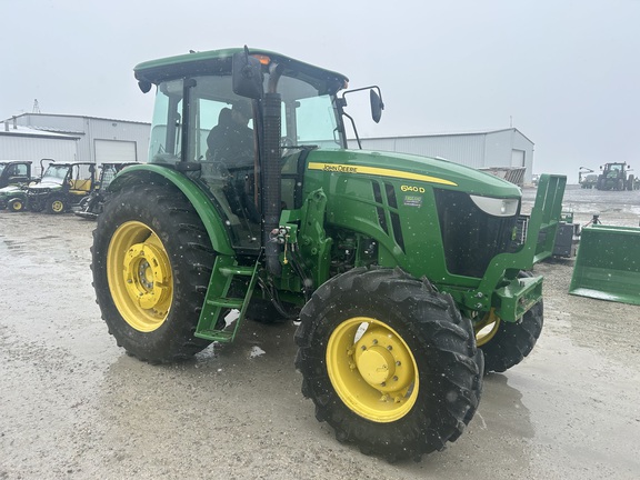 2014 John Deere 6140D Tractor