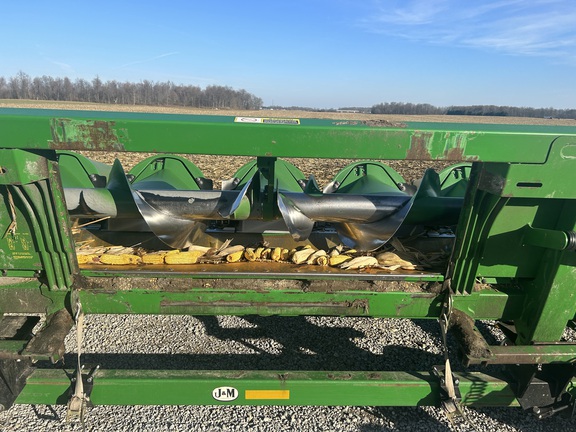 2013 John Deere 612C Header Corn Head