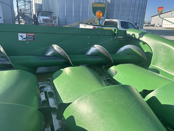 2013 John Deere 612C Header Corn Head