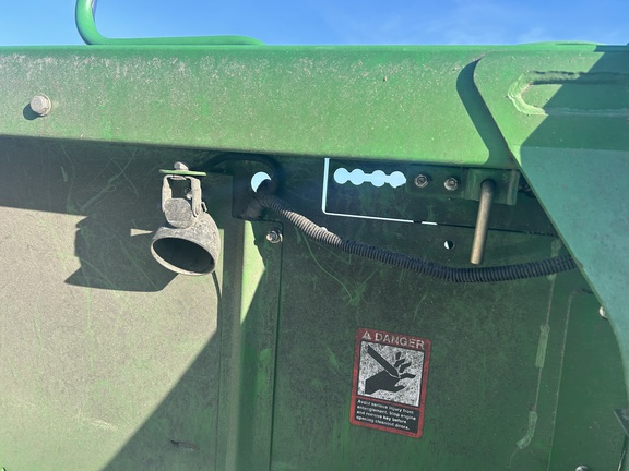 2013 John Deere 612C Header Corn Head