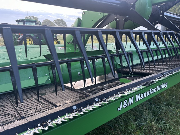 2024 John Deere RD40F Header Combine