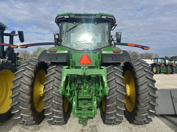 2023 John Deere 8R 250 Tractor