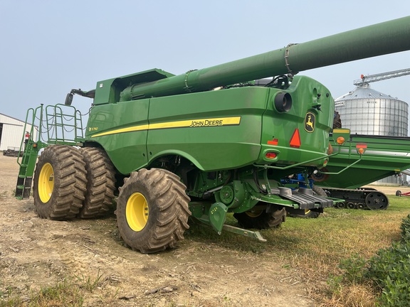 2021 John Deere S790 Combine