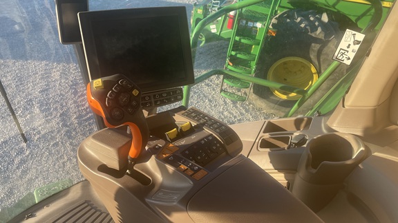 2021 John Deere S790 Combine