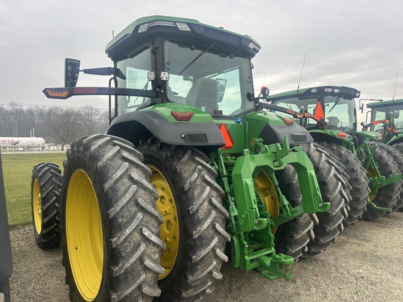 2022 John Deere 8R 310 Tractor