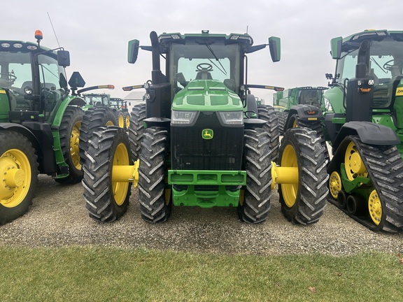 2022 John Deere 8R 310 Tractor