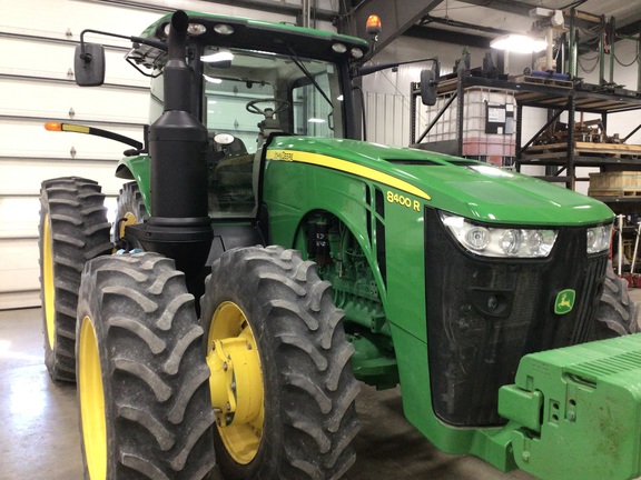 2018 John Deere 8400R Tractor