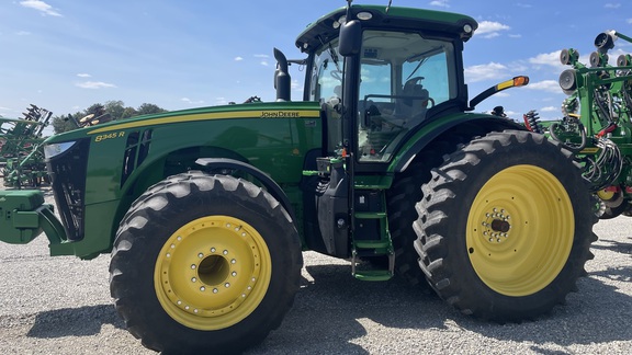 2015 John Deere 8345R Tractor