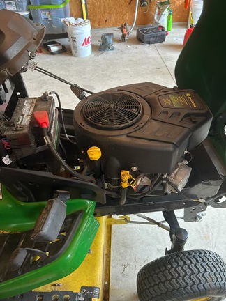 2017 John Deere X330 Garden Tractor