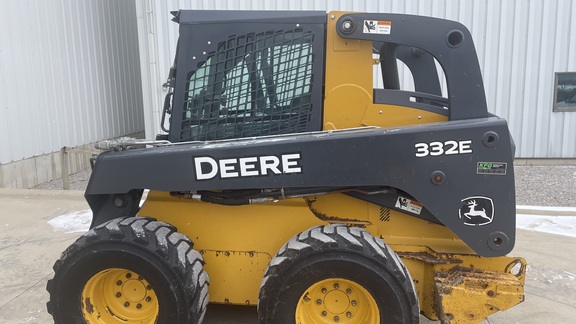2015 John Deere 332E Skid Steer Loader