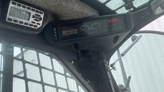 2015 John Deere 332E Skid Steer Loader