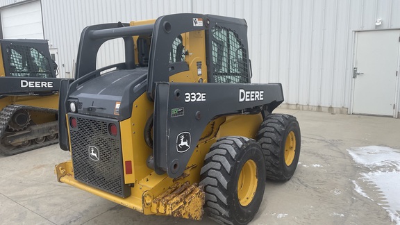 2015 John Deere 332E Skid Steer Loader
