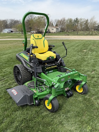 2023 John Deere Z950R Mower/Zero Turn