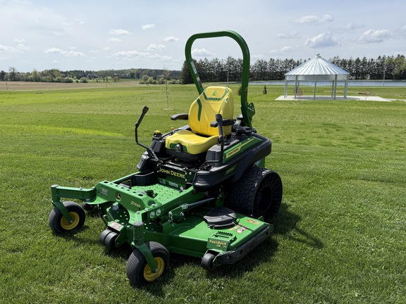 2024 John Deere Z970R Mower/Zero Turn