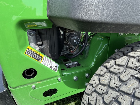 2024 John Deere Z970R Mower/Zero Turn