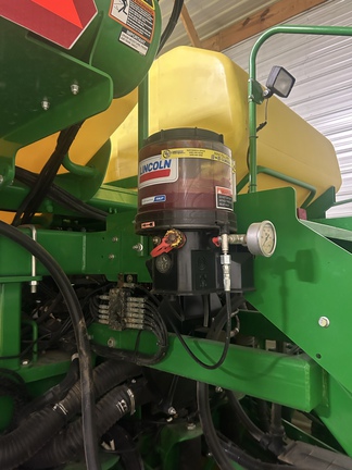 2021 John Deere DB60 Planter