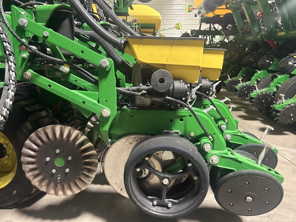 2021 John Deere DB60 Planter